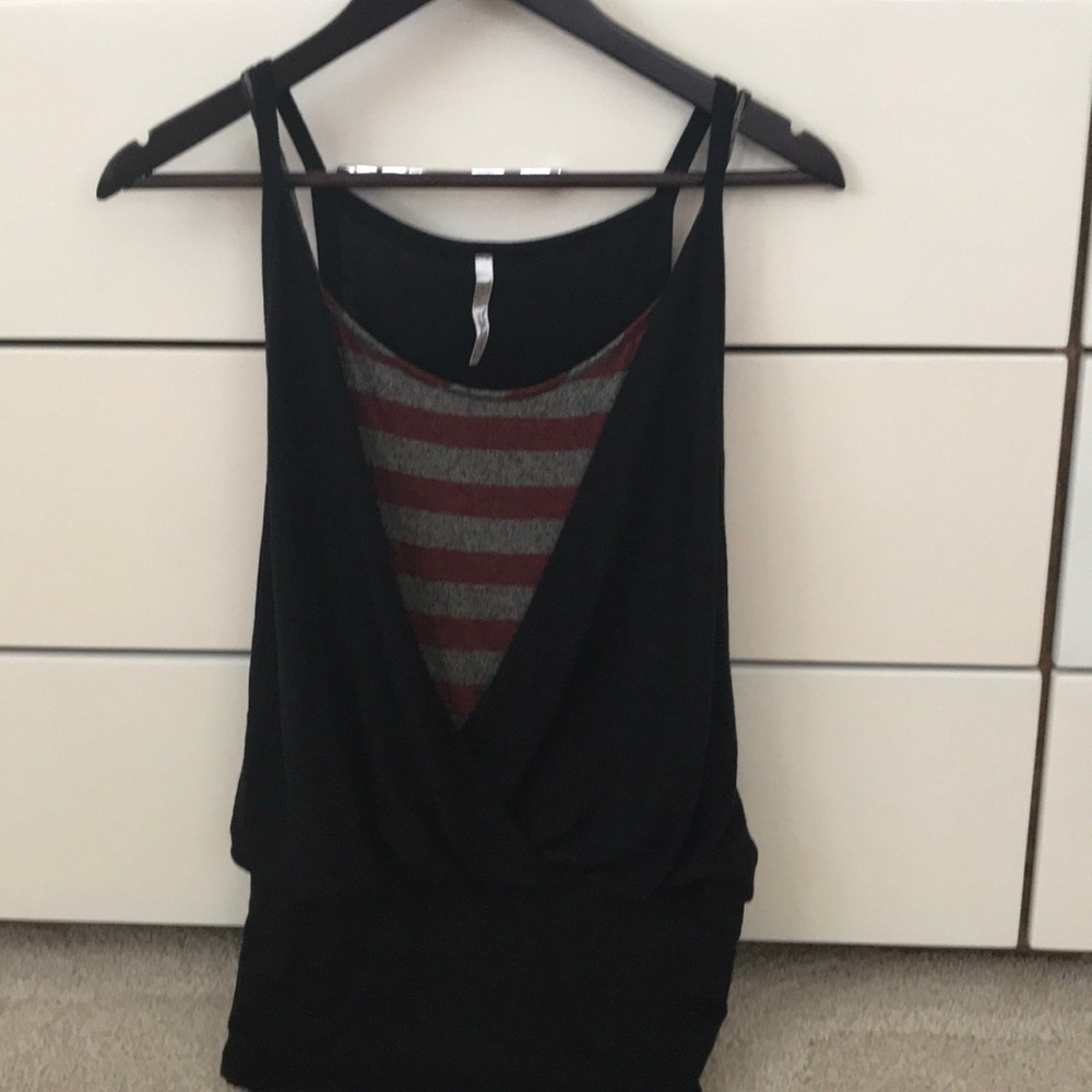Black double tank